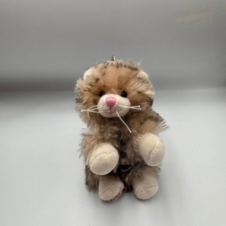 Brelok Kotek Maciek 10 cm, puszysty brązowo-beżowy kotek z różowym noskiem i jasnymi łapkami